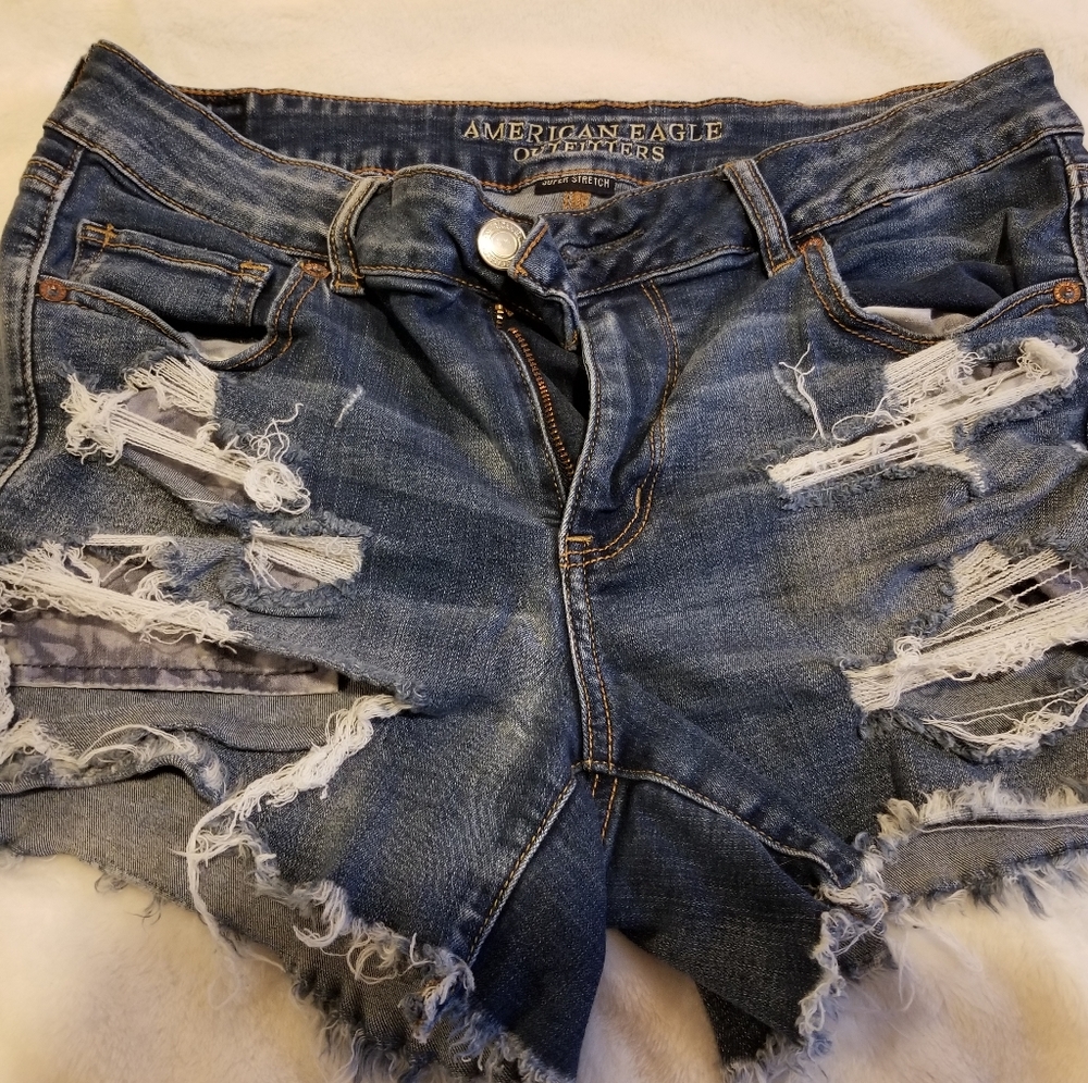 American eagle shorts.